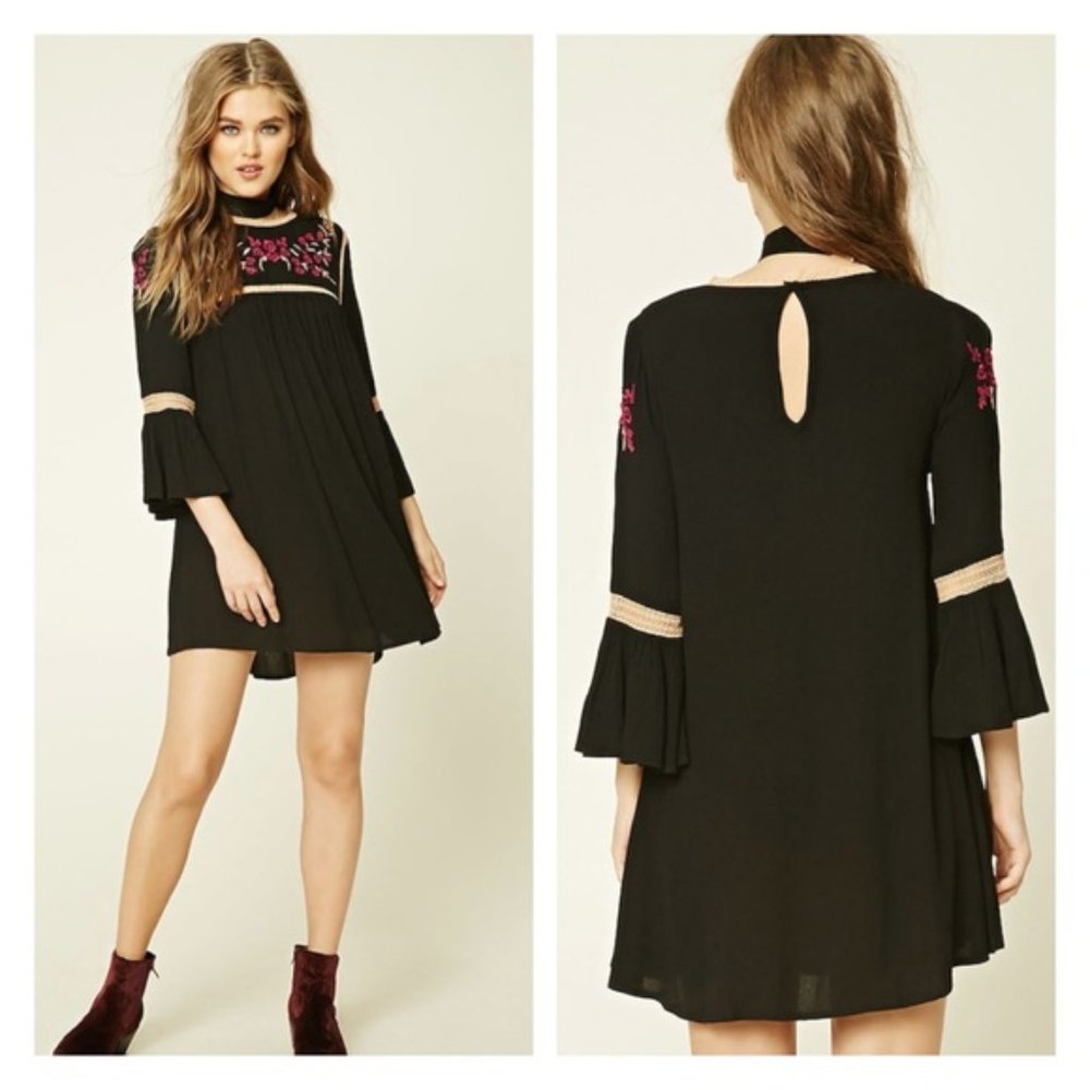 Forever 21 Floral Embroidered Bell Sleeve Dress L